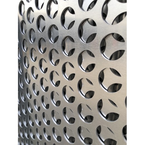 Перфорированный лист сетка для грохотов 0,7х1000х2000 ст 08пс